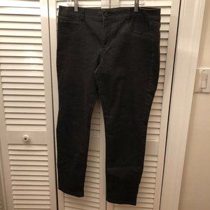 White House Black Market women bootcut "Black" label jeans, XL
